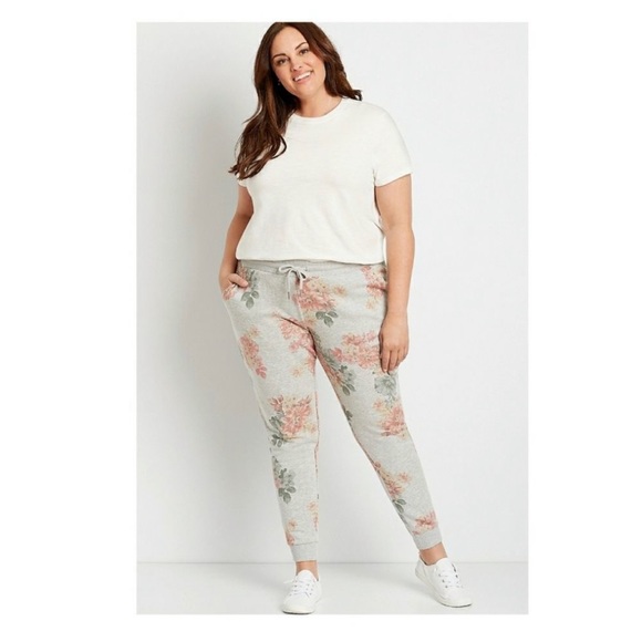 Maurices Plus Size Gray Floral Jogger Sweatpants 2X - Picture 3 of 7